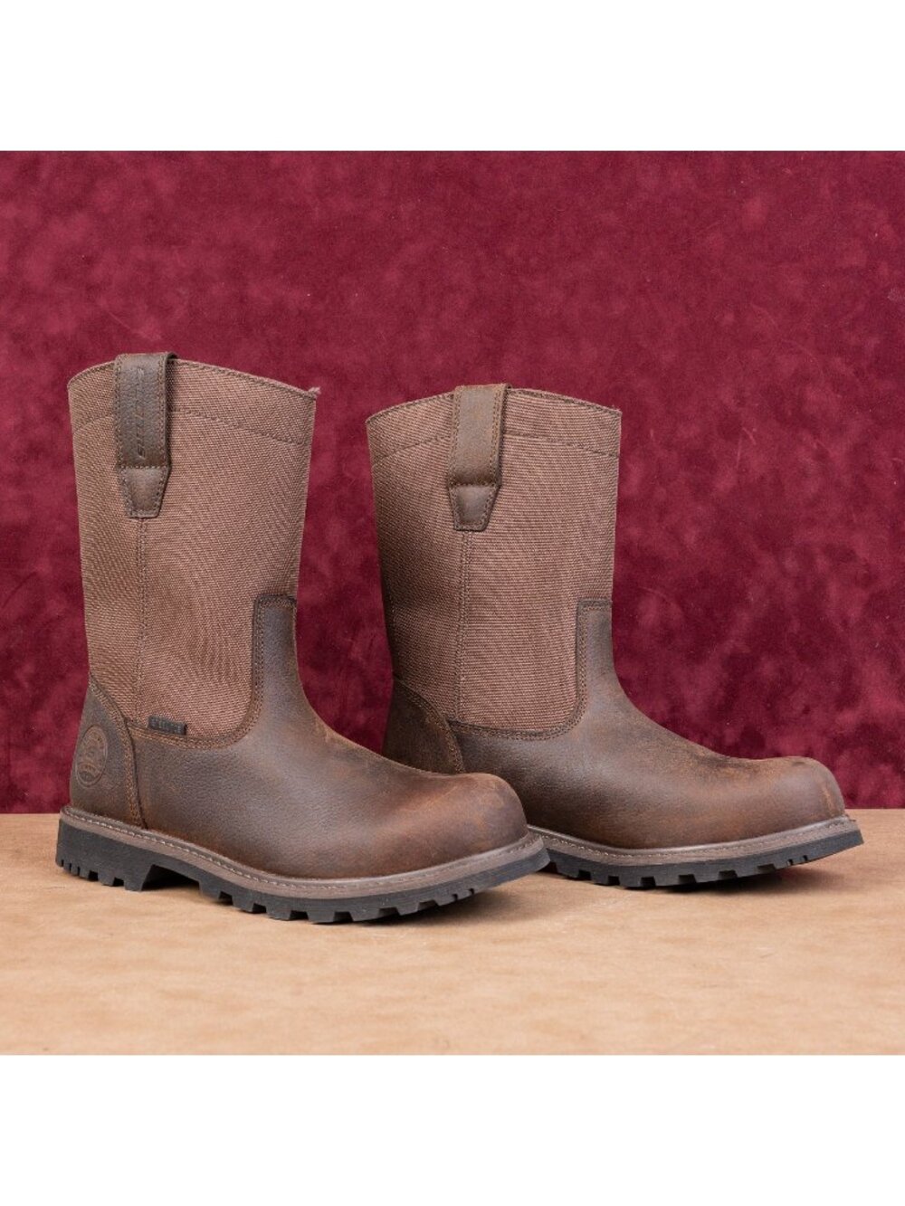 Skechers Work Men Brown Leather Pull-on Steel Toe Lightweight Boots sz 9.5